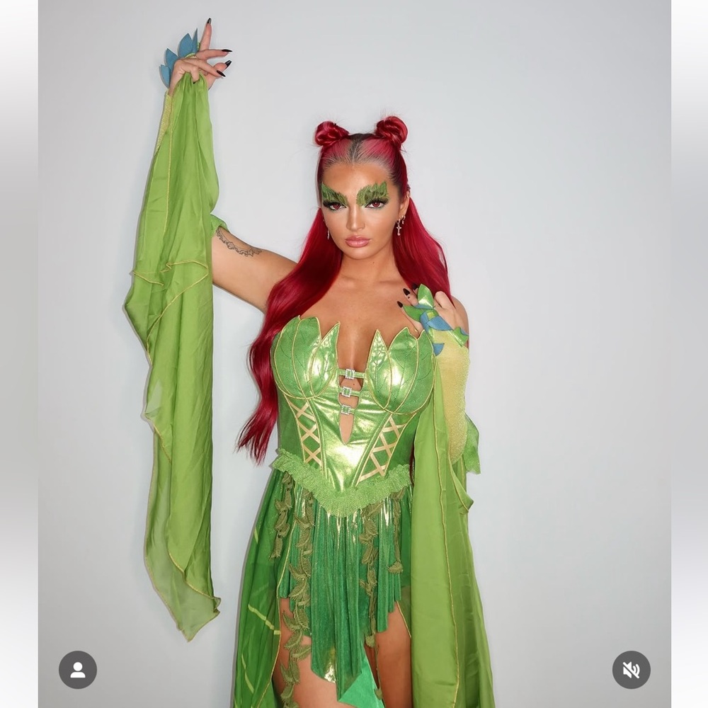 Poison Ivy Halloween Cosplay Costume size Medium